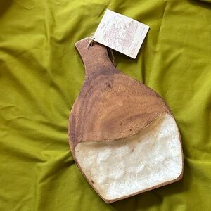 Vintage Monkeypod Acacia Wooden Cutting Board with White Shell Accent
